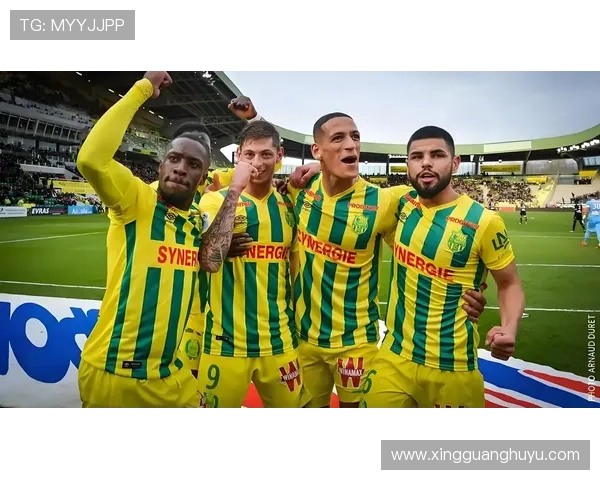 勒阿弗尔俱乐部全力备战新赛季展现团队凝聚力与年轻球员崛起势头