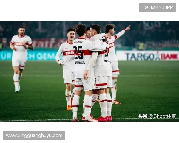 柏林联俱乐部主场逆转取胜展现惊人韧性球队士气高涨重燃赛季希望