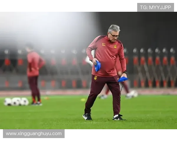 中国足球迎来新篇章 国足集训备战亚洲杯全力冲击四强目标