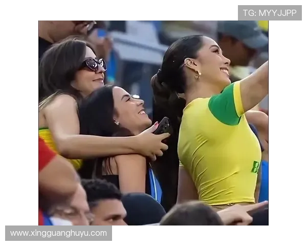 奋战到底国家队逆转夺冠点燃球迷激情赛场沸腾全场欢呼声起再现