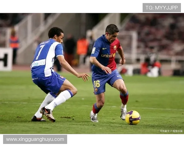 西班牙乙级联赛球员薪资水平解析与收入差距分析